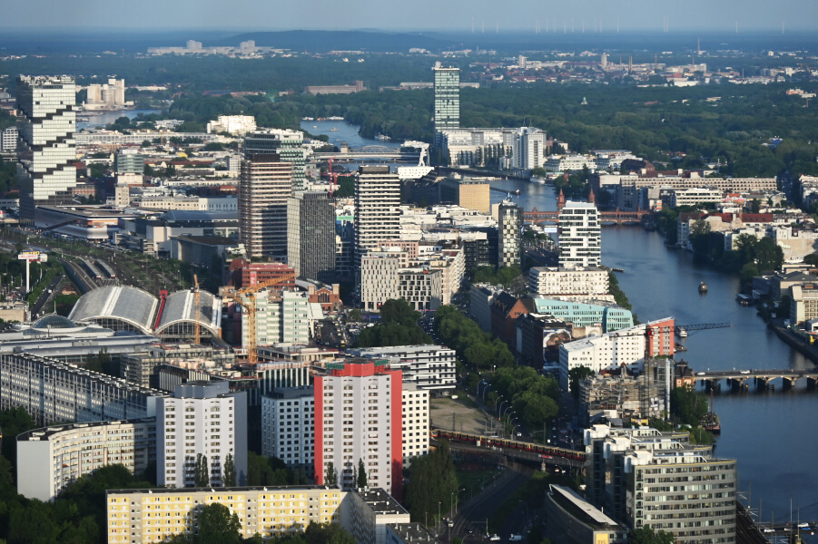 Pfingsten in Berlin mit Kindern zum verlängerten Wochenende - Aussicht vom Fernsehturm 