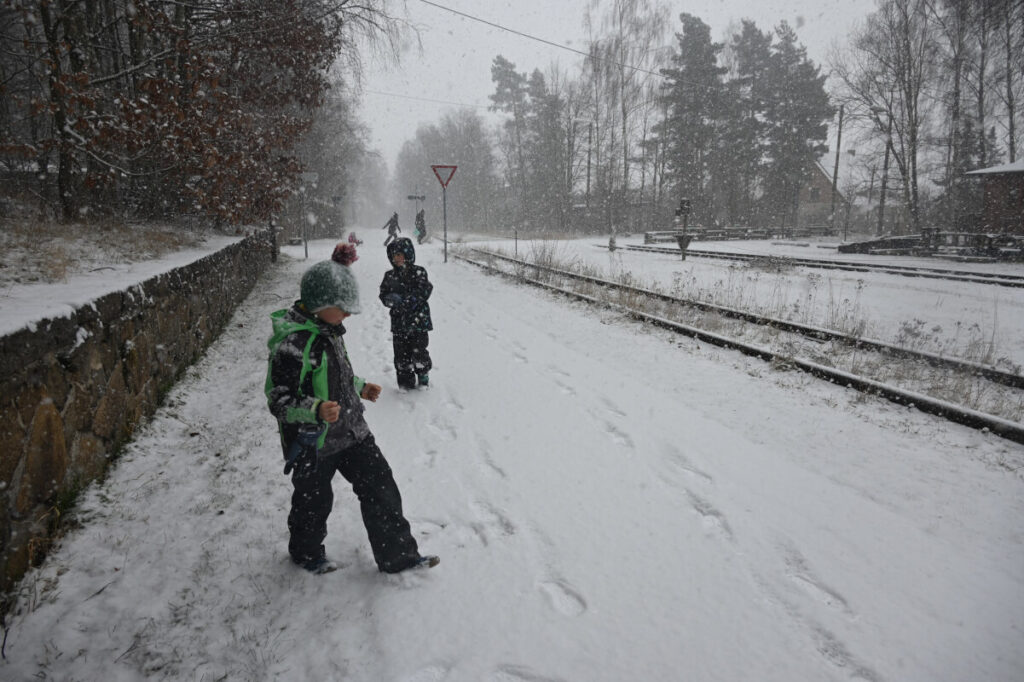 Winterwanderung Königshainer Berge mit Kindern - Schneesturm zum Schluss