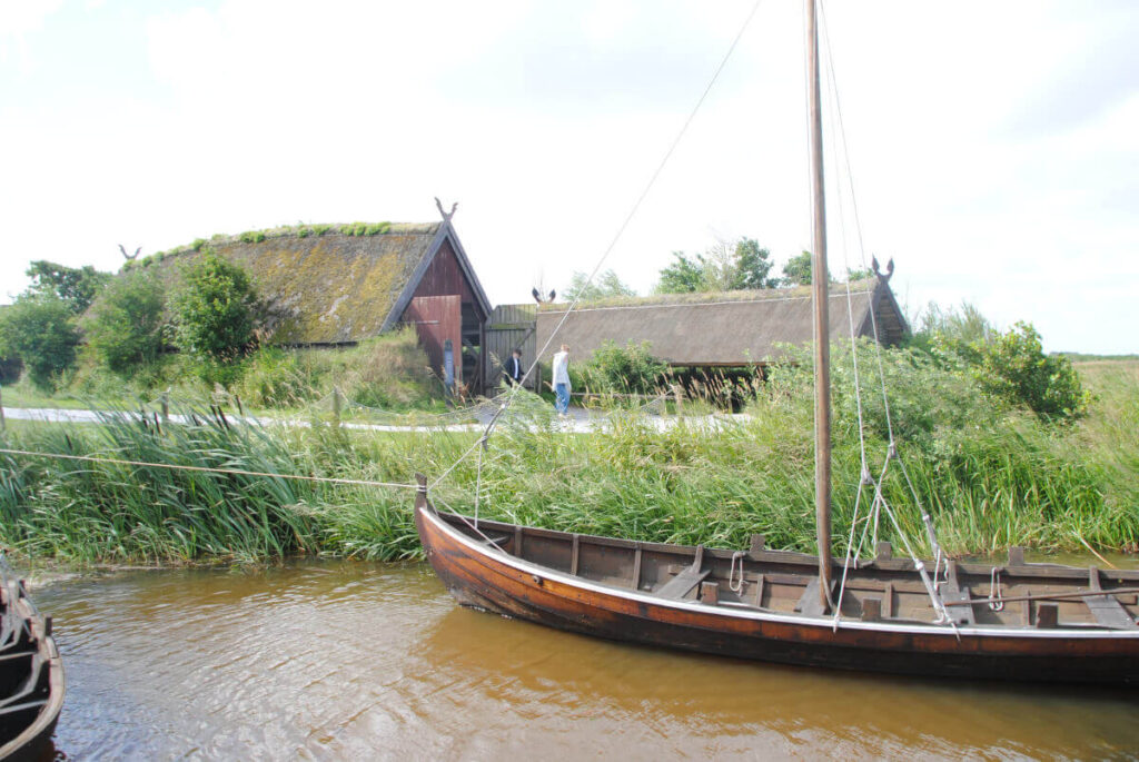 Familienurlaub in Dänemark Westjütland mit Kindern- kinderfreundliches Freilichtmuseum Bork Wikingerhafen