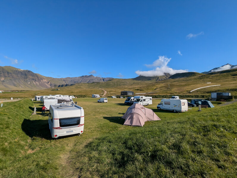 Campingcard in Island - Lohnt sich das für Familien? Campingplatz Grundarfjördur