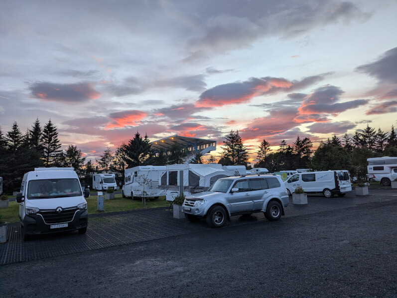 Campingcard in Island - Lohnt sich das für Familien? Campingplatz Reykjavik
