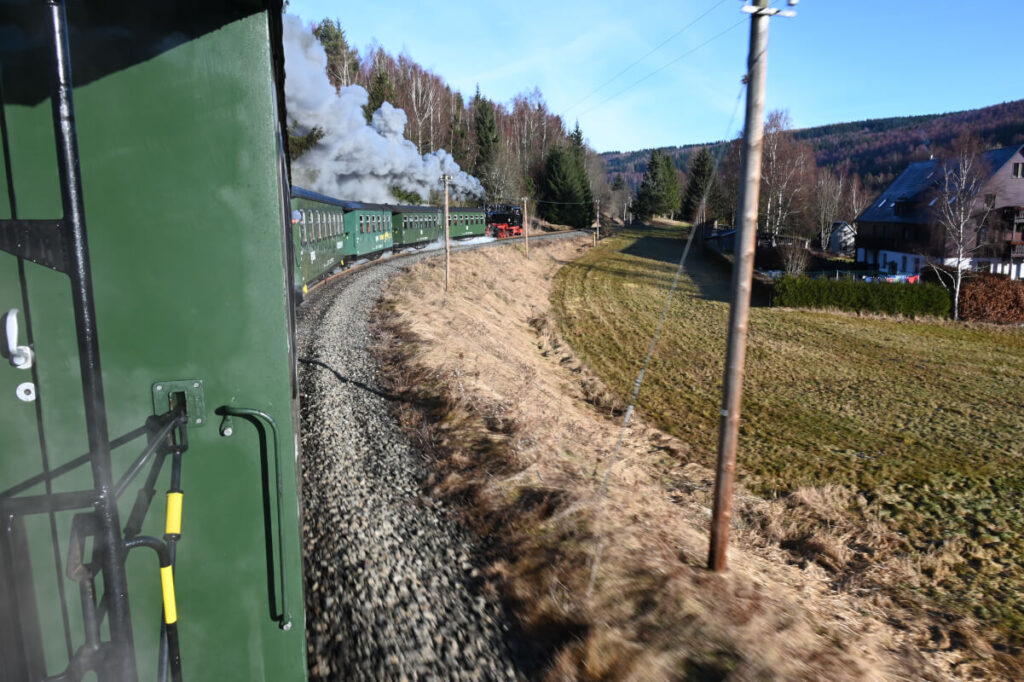 Familienurlaub in Oberwiesenthal im Erzgebirge - Fichtelbergbahn am Tag