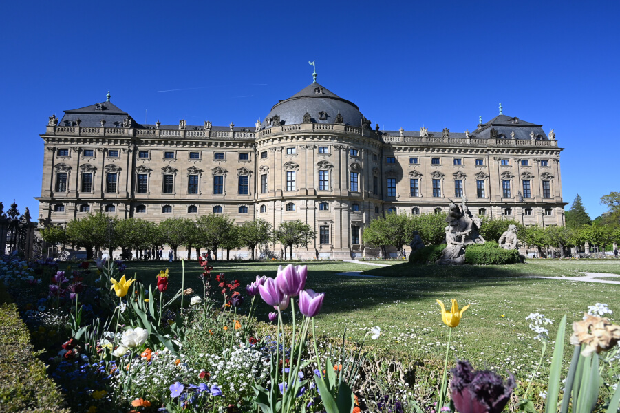 Mädelswochenende Würzburg – Kurzurlaub mit Freundinnen, Blick auf die Residenz