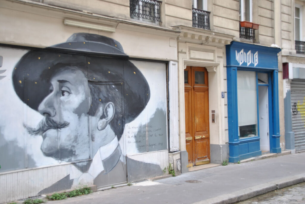 Montmartre Paris als Familie mit Kindern entdecken - Streetart Montmartre