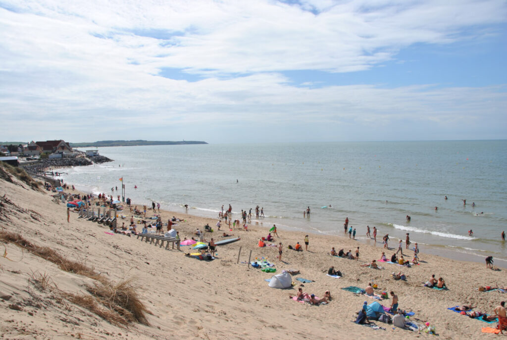 Urlaub mit Kindern in Nordfrankreich an der Opalküste - bei Flut wird es eng in Wissant